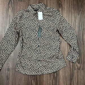 Banana Republic Women’s Tailor Fit Shirt